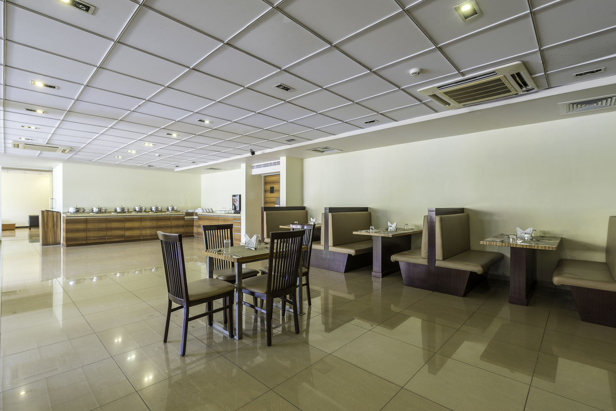 Treebo Trend Spektrum Suites 迈索尔 外观 照片